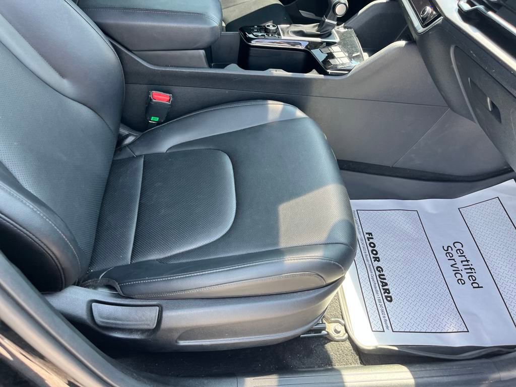 2024 Kia Sportage EX photo 13