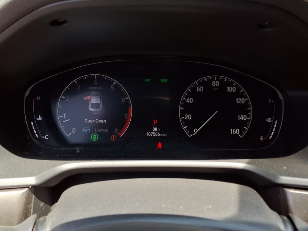 2018 Honda Accord LX photo 10