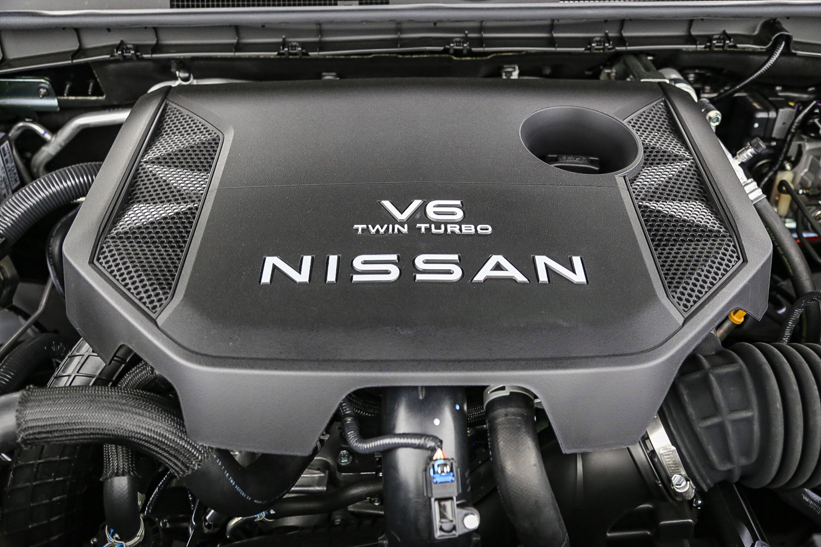 2025 Nissan Armada SL photo 13