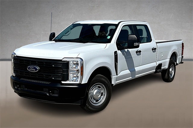 2026 Ford F-250 Super Duty XL's photo