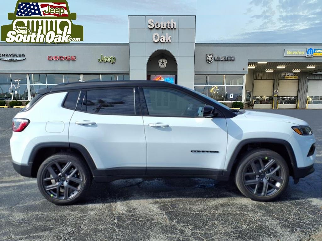 2025 Jeep Compass Limited photo 2