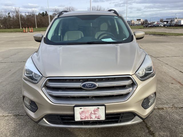 2017 Ford Escape SE photo 2