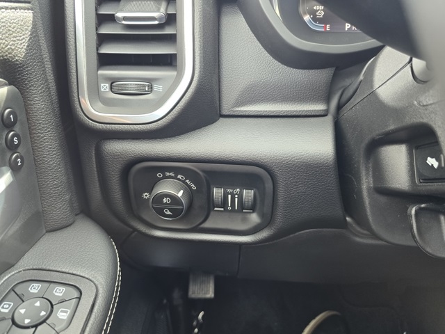 2026 Ram 2500 Laramie photo 11