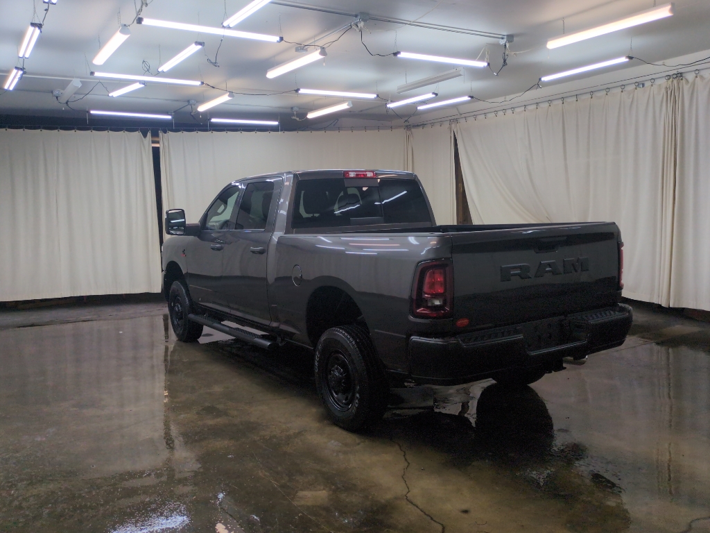 2026 Ram 2500 Tradesman photo 4