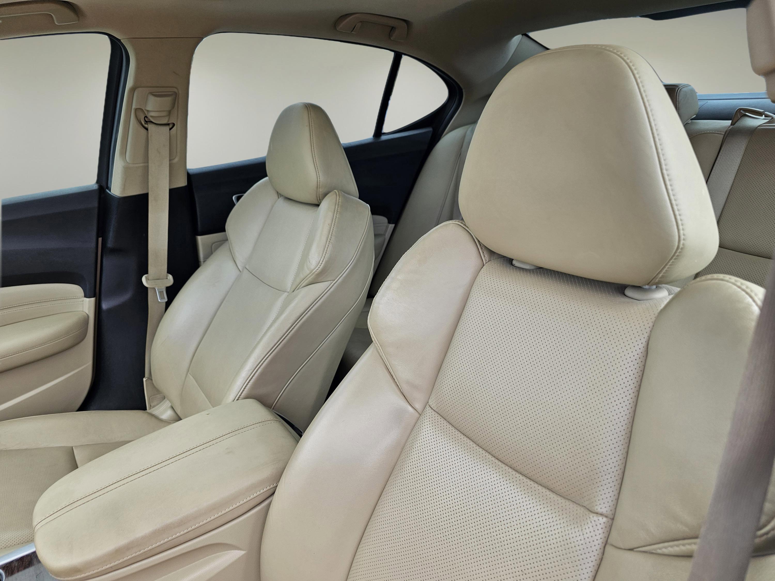 2018 Acura TLX Technology photo 14