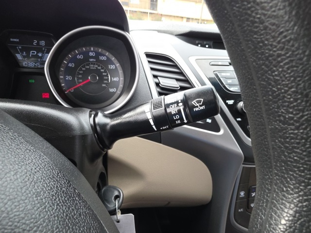 2016 Hyundai Elantra SE photo 11