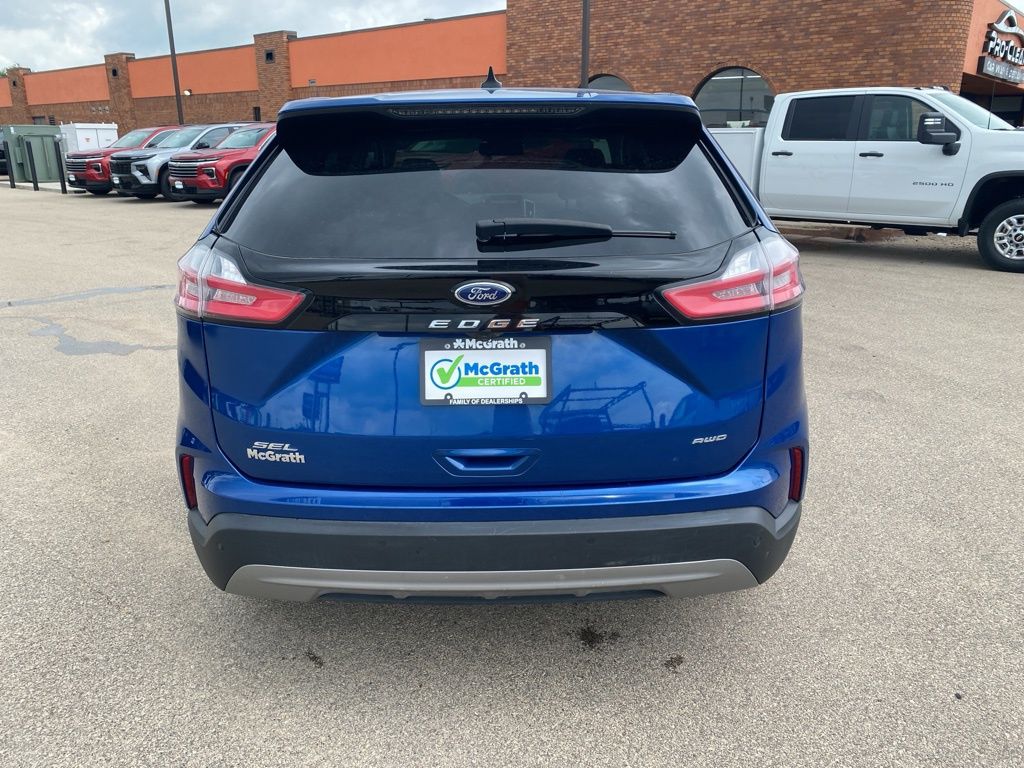 2024 Ford Edge SEL photo 4