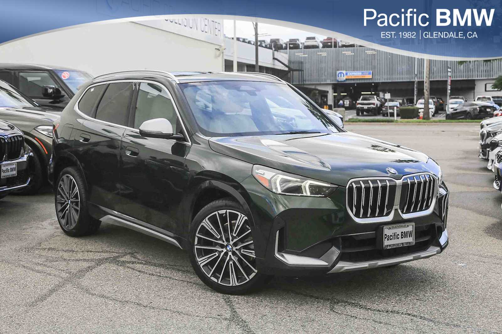 2023 BMW X1 28i's photo