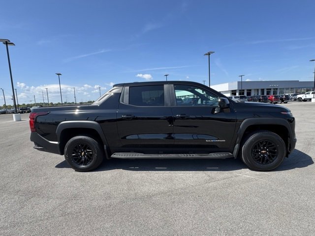 2024 Chevrolet Silverado EV Work Truck photo 2