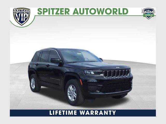 2025 Jeep Grand Cherokee Laredo's photo