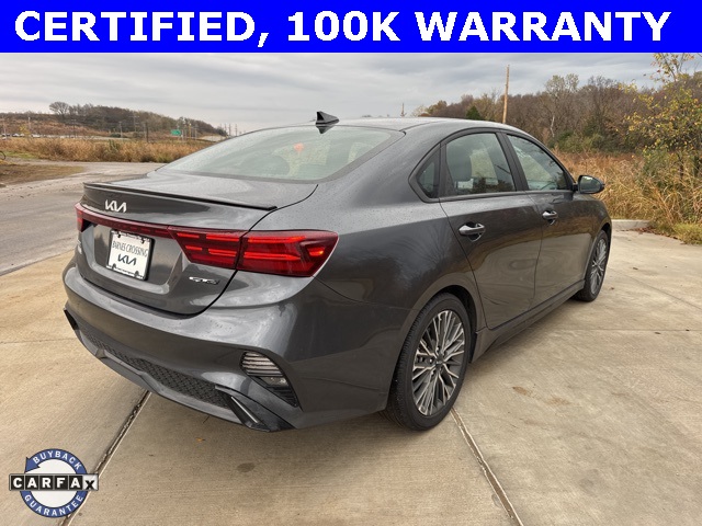 2024 Kia Forte GT-Line photo 4