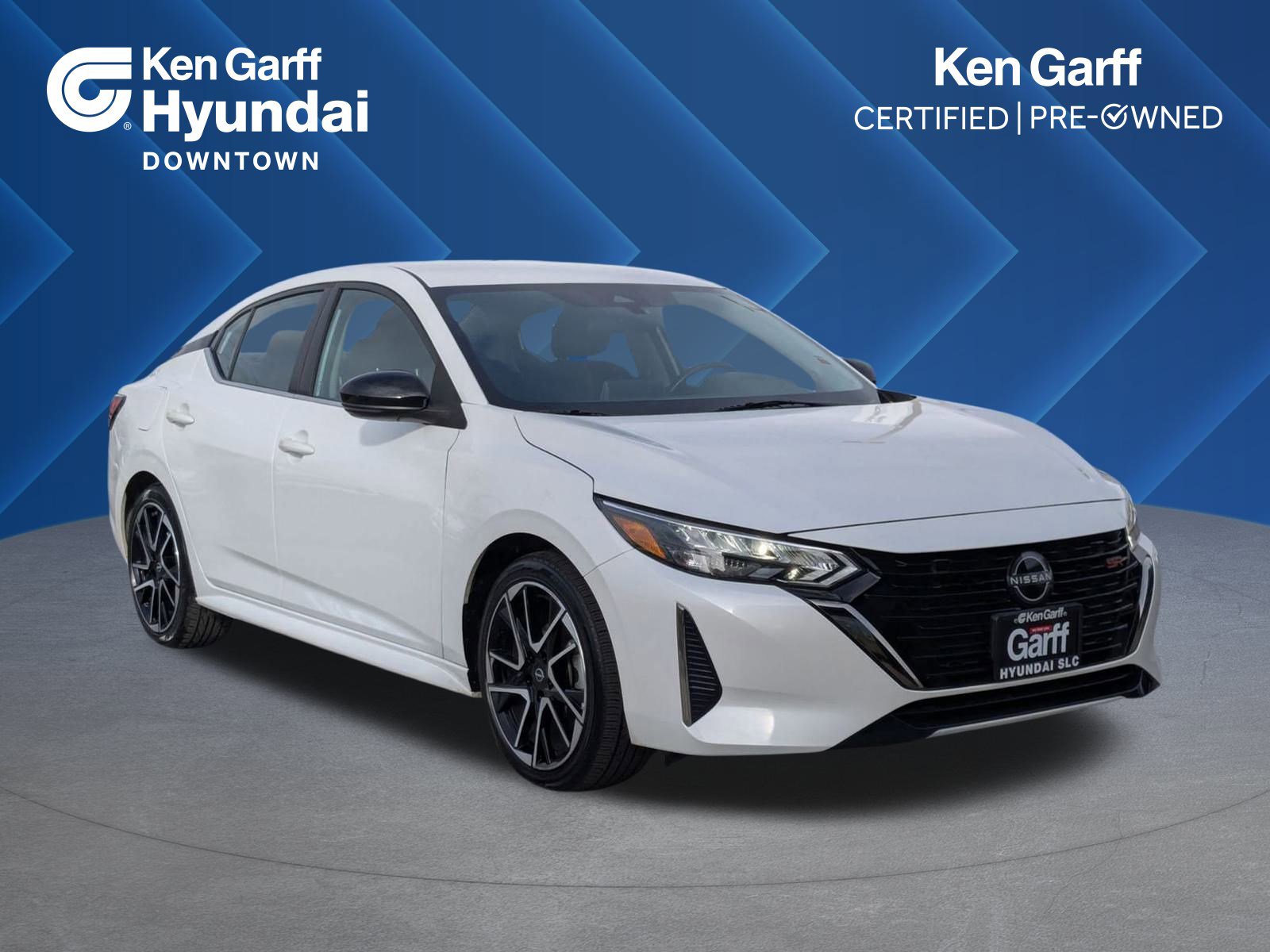 2024 Nissan Sentra SR's photo