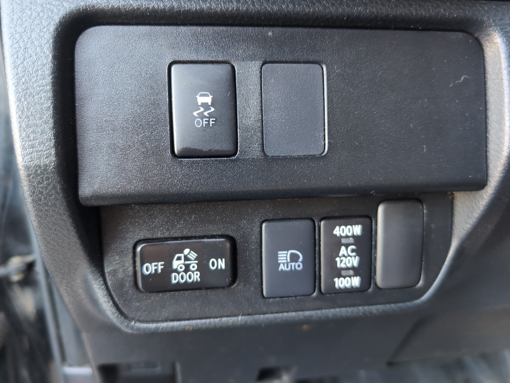 2021 Toyota Tacoma TRD photo 14