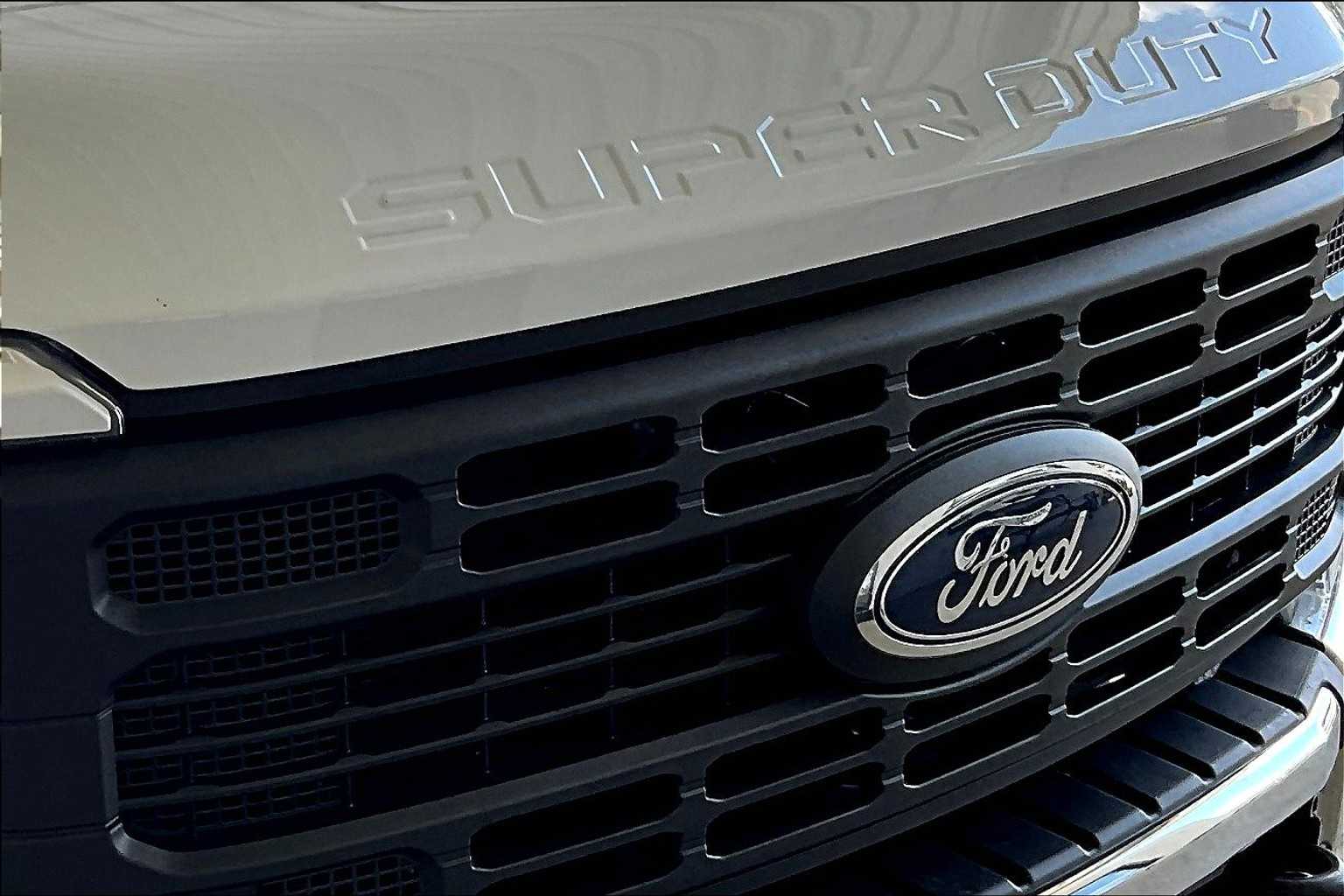 2024 Ford F-250 XL photo 26