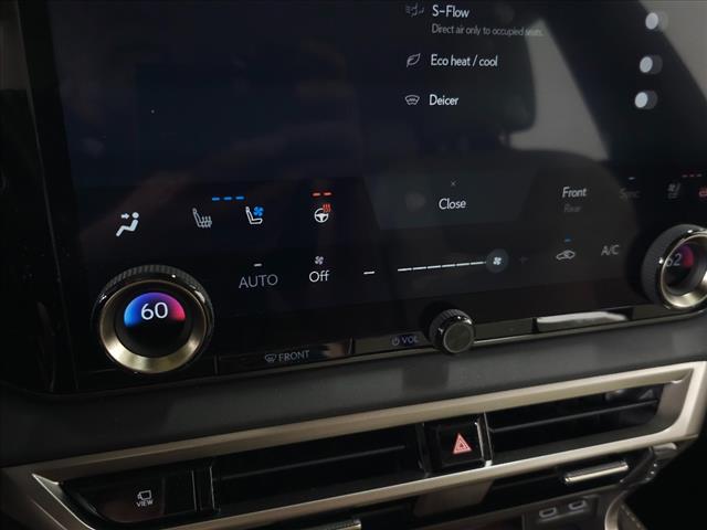 2024 Lexus RX 350 photo 24