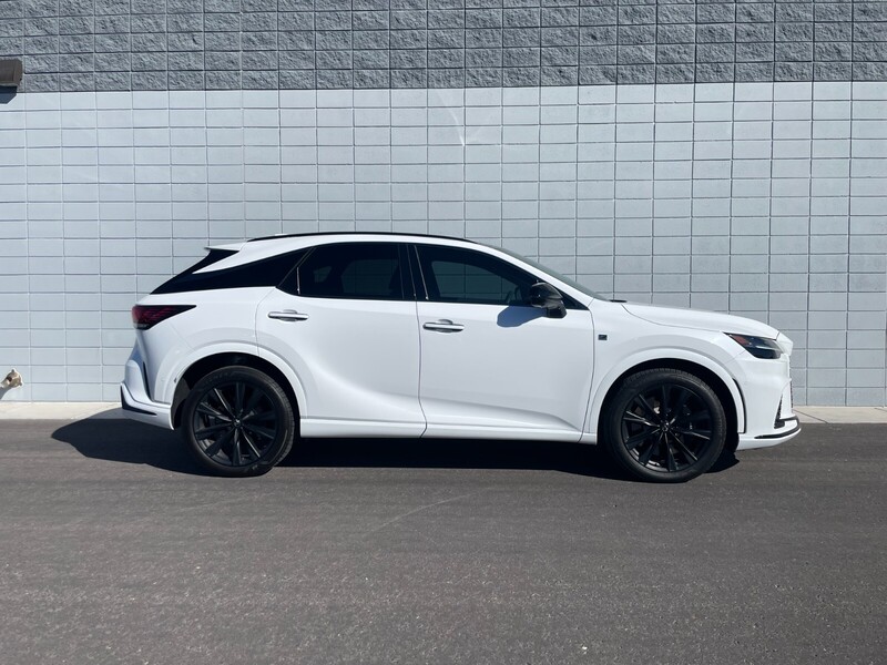2024 Lexus RX 500h F SPORT Performance photo 2