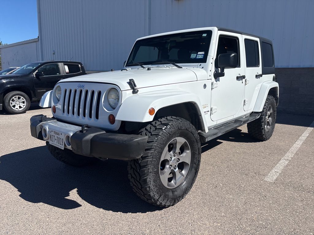 2012 Jeep Wrangler Unlimited Sahara photo 3