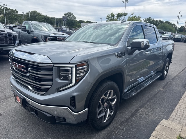 2023 Gmc Sierra 1500 SLT photo 3