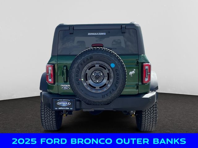 2025 Ford Bronco Outer Banks photo 4