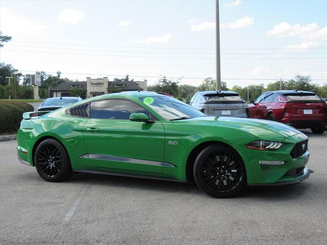 2019 Ford Mustang GT Premium photo 2