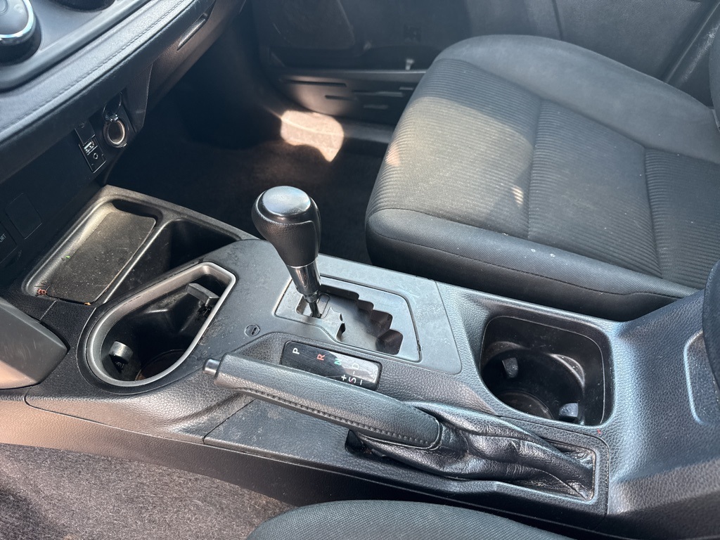 2017 Toyota RAV4 LE photo 25