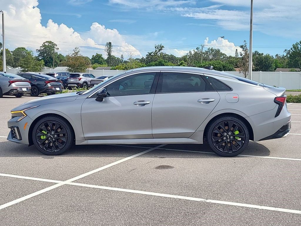 2026 Kia K5 GT photo 7