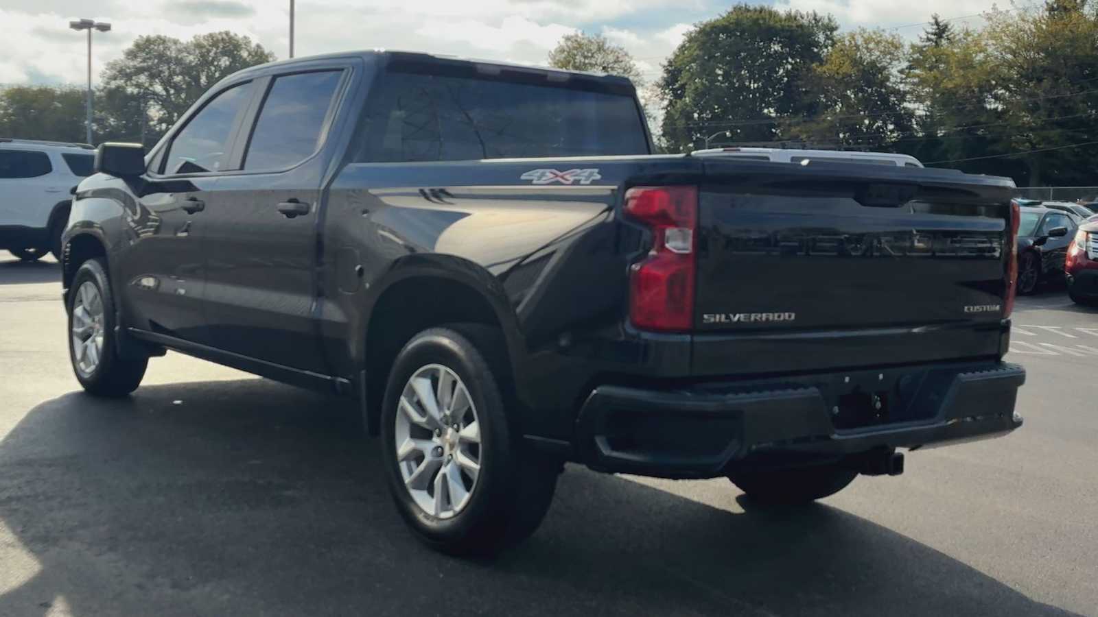 2022 Chevrolet Silverado 1500 Custom photo 4