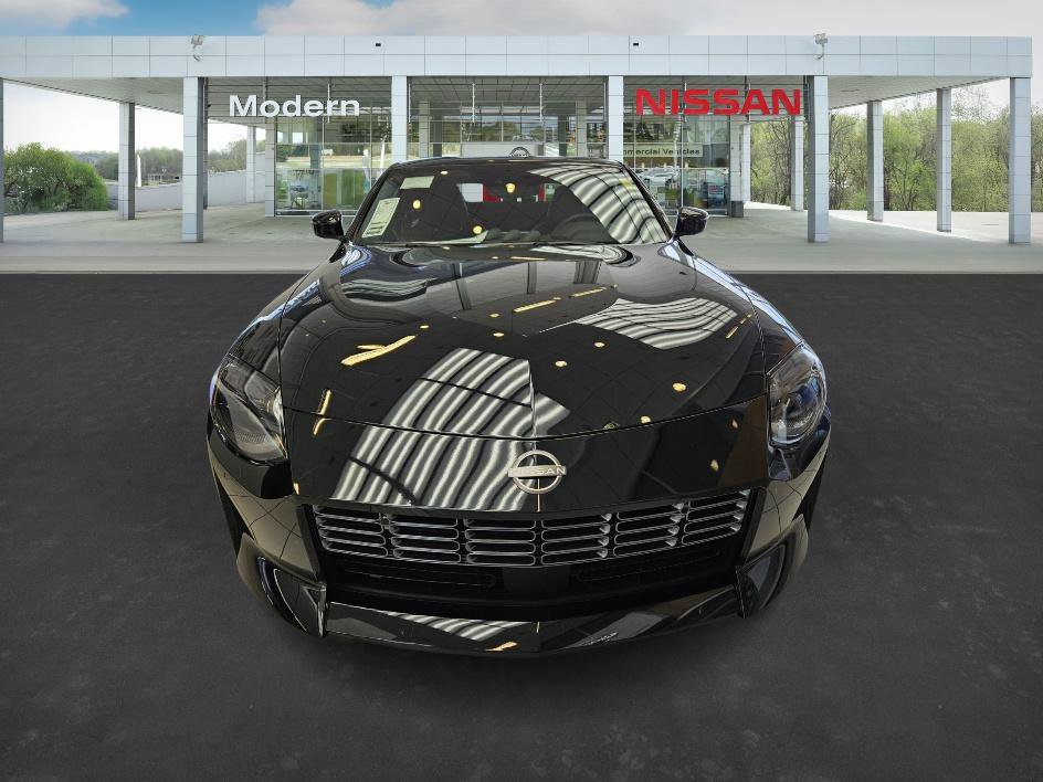 2025 Nissan Z Performance photo 2