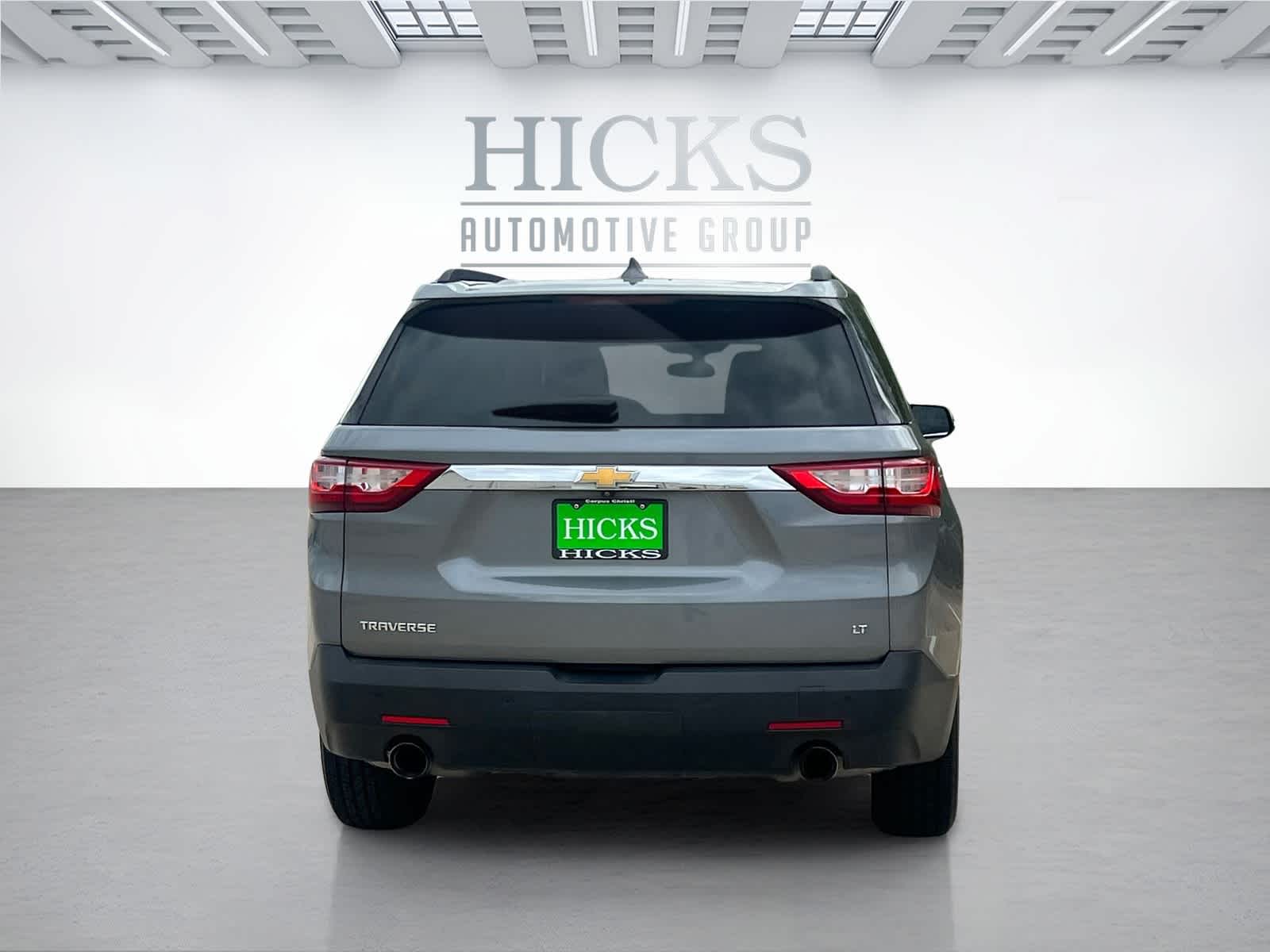 2020 Chevrolet Traverse Cloth photo 2