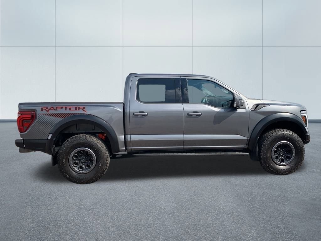 2024 Ford F-150 Raptor photo 2