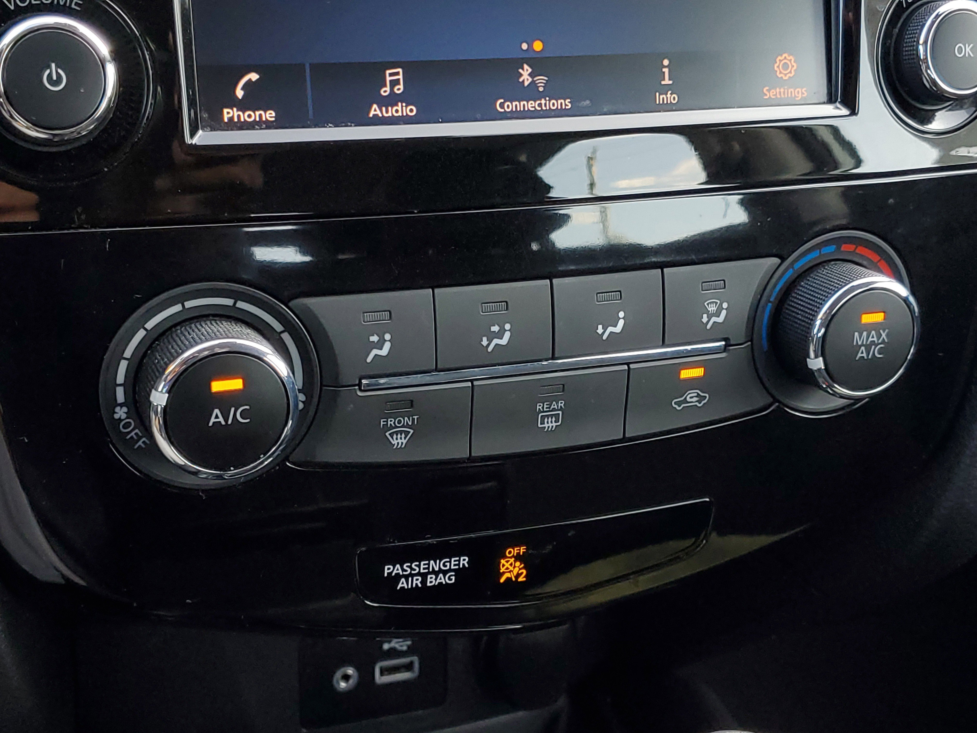 2020 Nissan Rogue S photo 12
