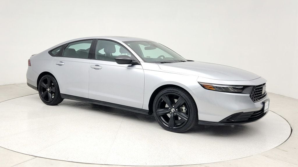 2023 Honda Accord Hybrid Sport-L photo 7