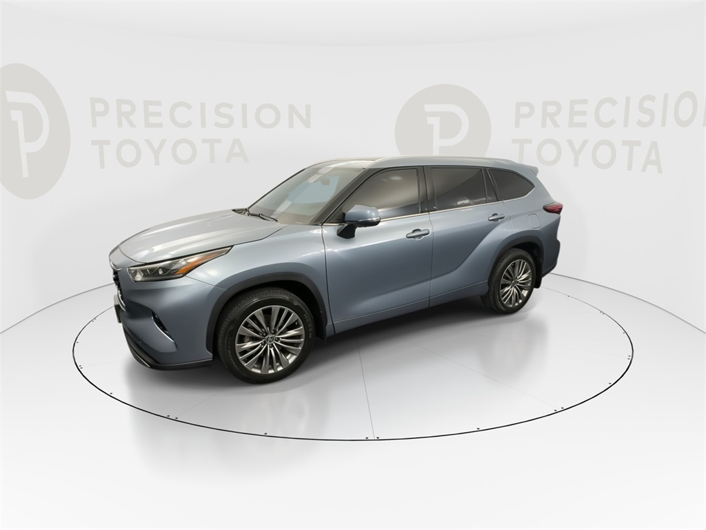 2021 Toyota Highlander Platinum photo 9