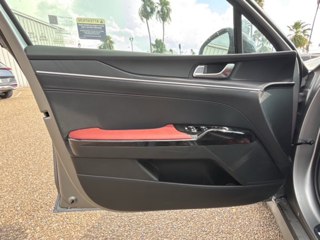 2026 Kia K5 GT-Line photo 12