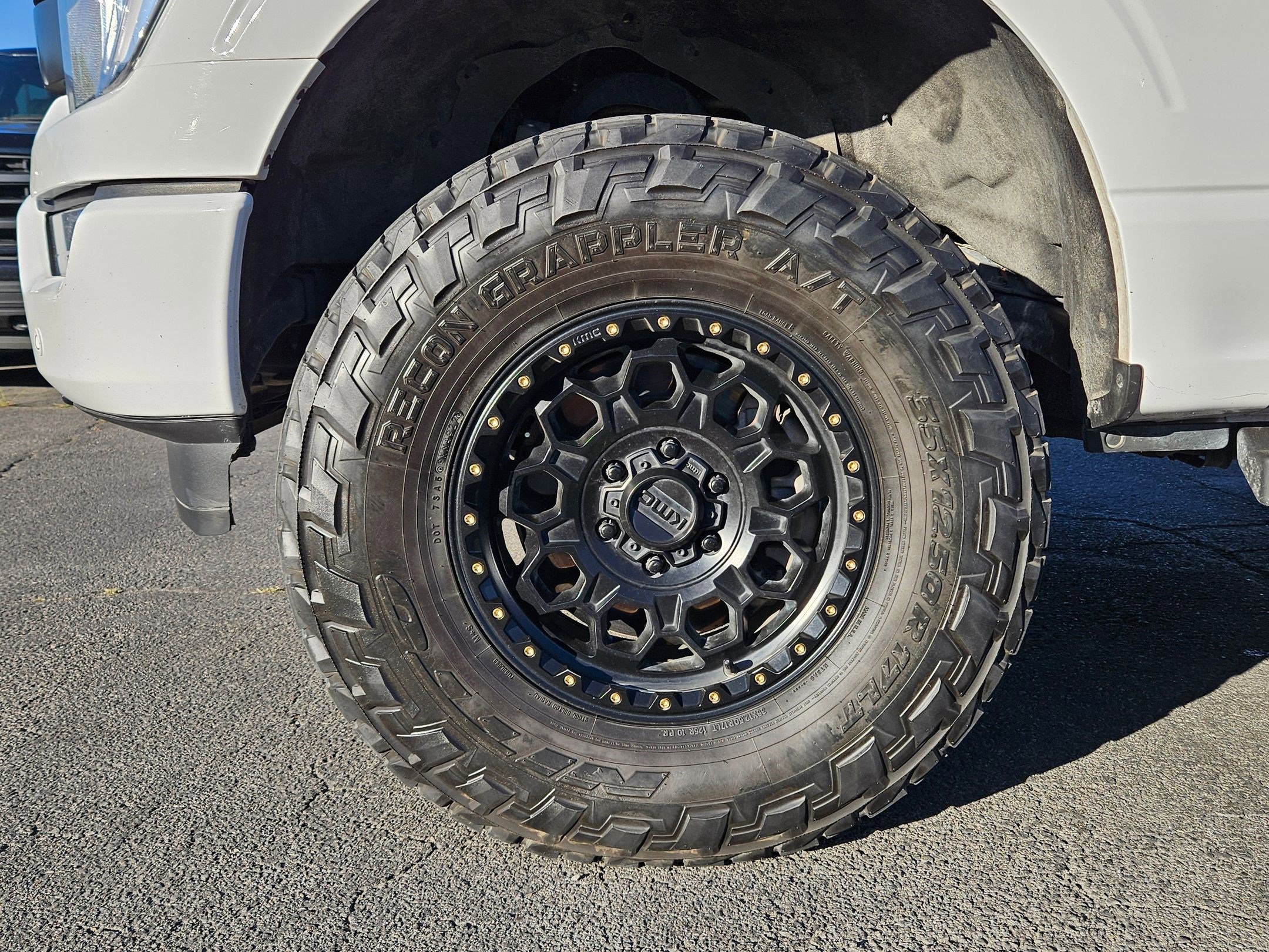 2021 Ford F-150 Lariat photo 8