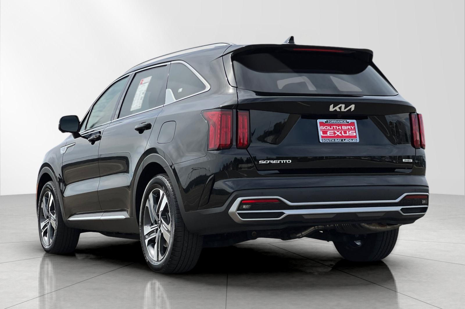 2023 Kia Sorento Plug-In Hybrid SX Prestige photo 3