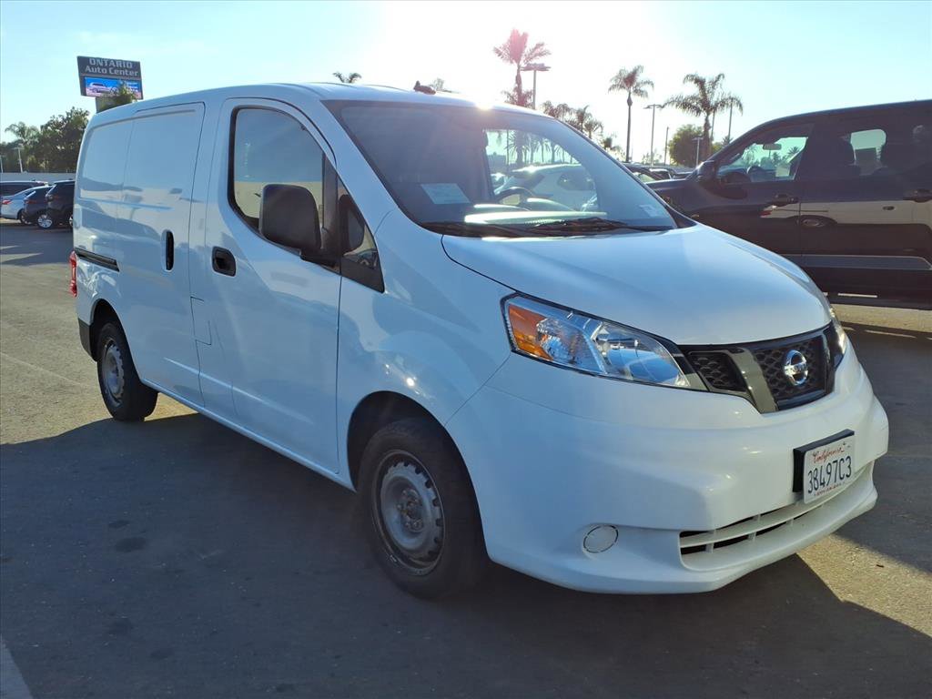2021 Nissan NV200 S photo 2