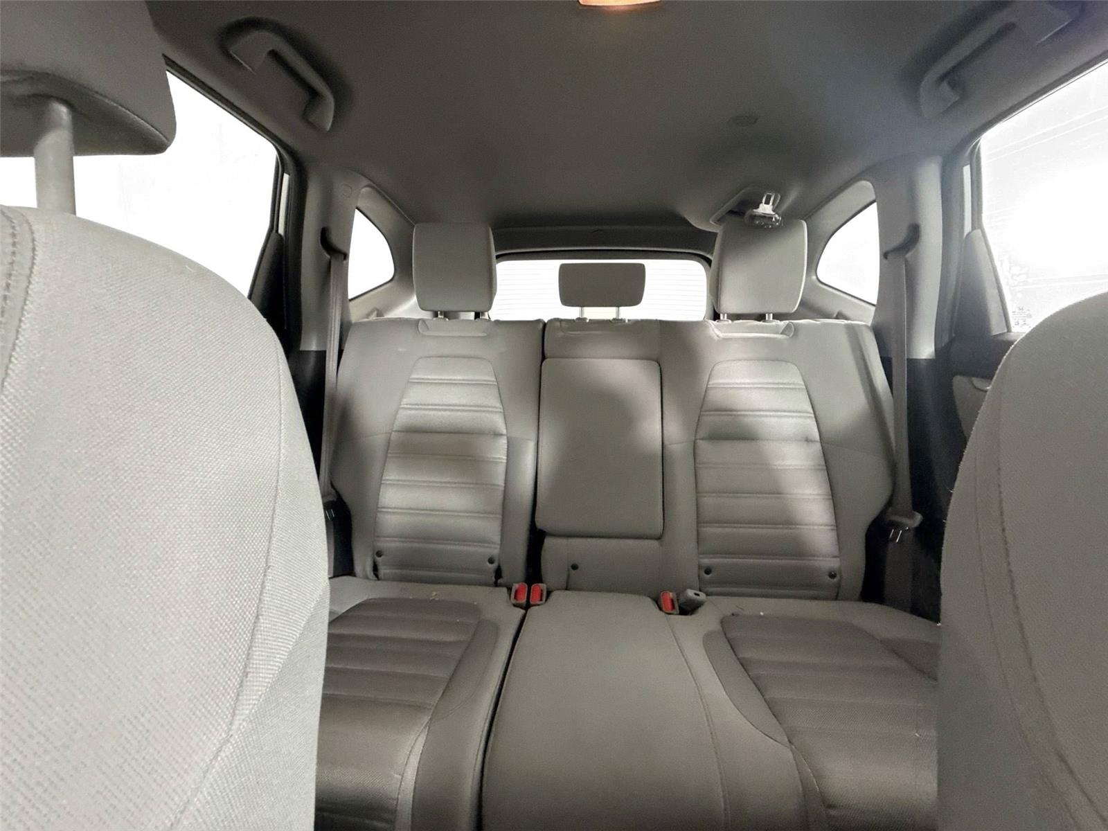 2019 Honda CR-V LX photo 8