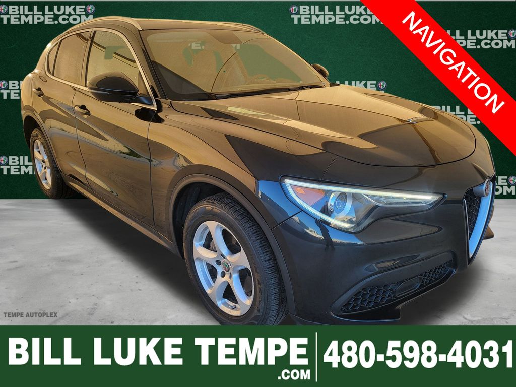 2018 Alfa Romeo Stelvio Base's photo