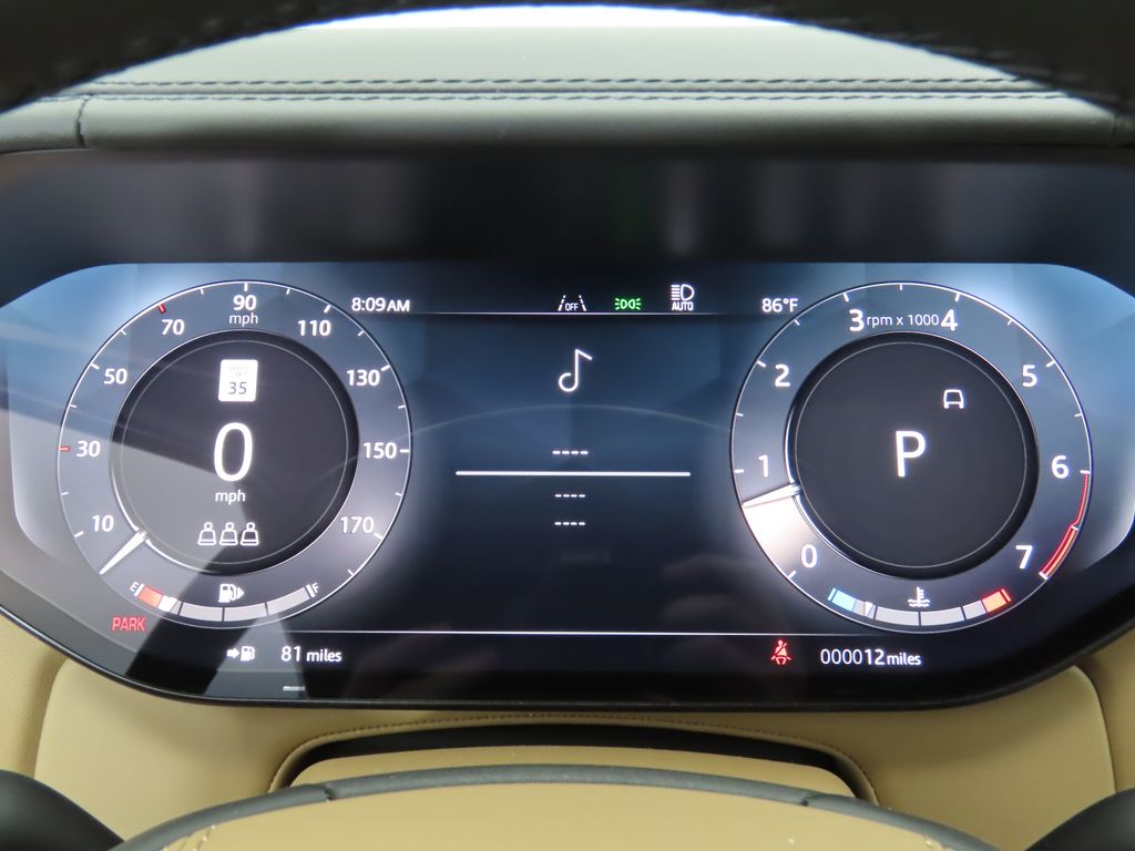2025 Land Rover Range Rover SE photo 26
