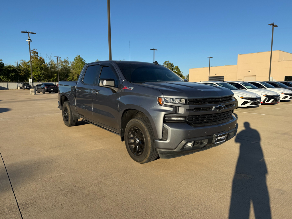 2020 Chevrolet Silverado 1500 RST photo 2