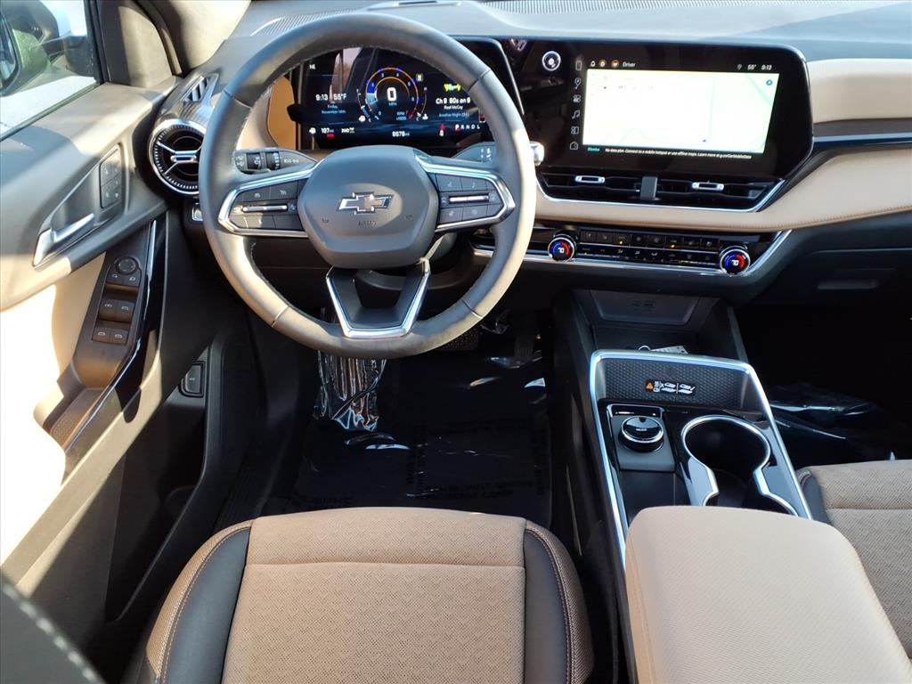 2025 Chevrolet Equinox ACTIV photo 3