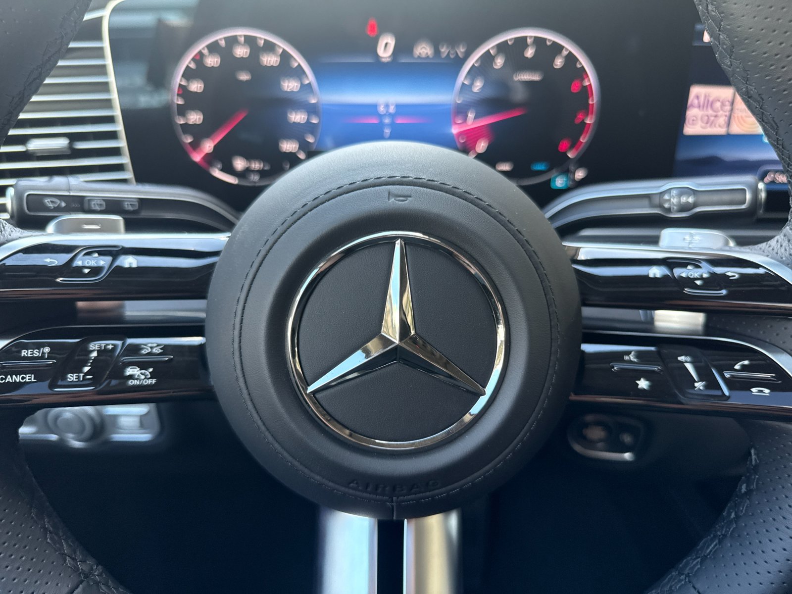 2026 Mercedes Benz GLS 450 4MATIC photo 20
