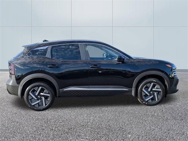 2026 Nissan Kicks SV photo 4