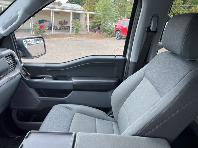 2024 Ford F-150 XLT photo 7