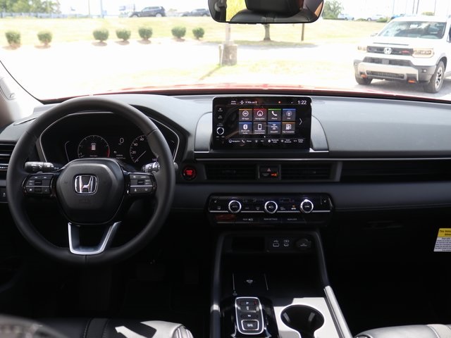 2025 Honda Pilot Touring photo 7
