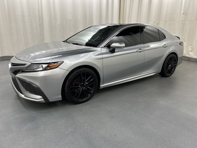2021 Toyota Camry XSE photo 2