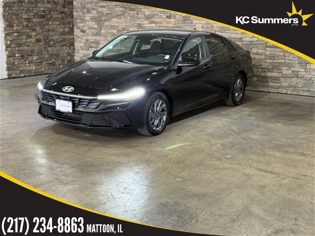 2025 Hyundai Elantra Blue