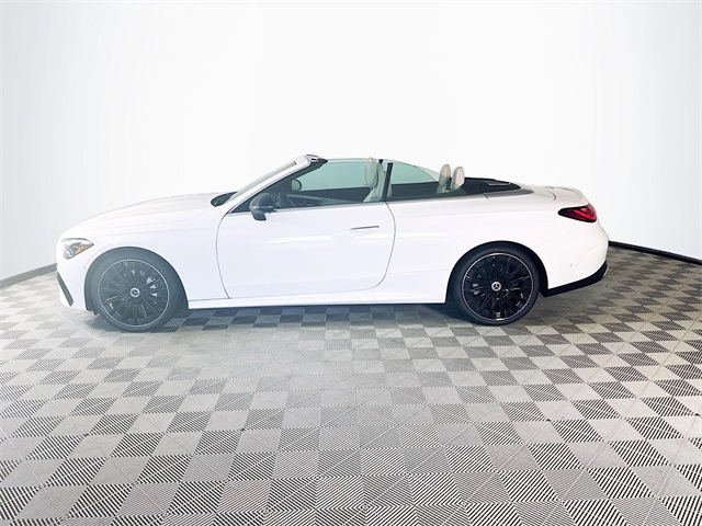 2026 Mercedes Benz CLE 300 4MATIC Cabriolet photo 4
