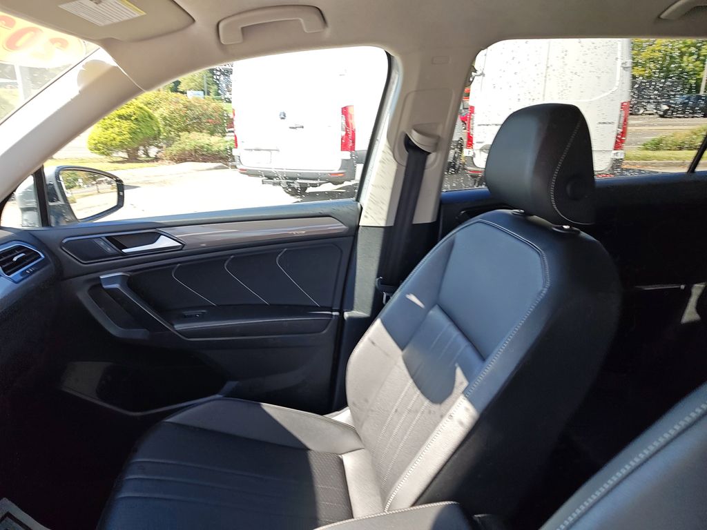 2024 Volkswagen Tiguan SE Wolfsburg Edition photo 24